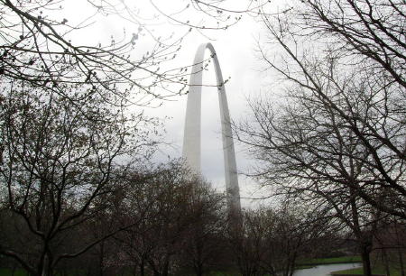 GatewayArch2r.jpg